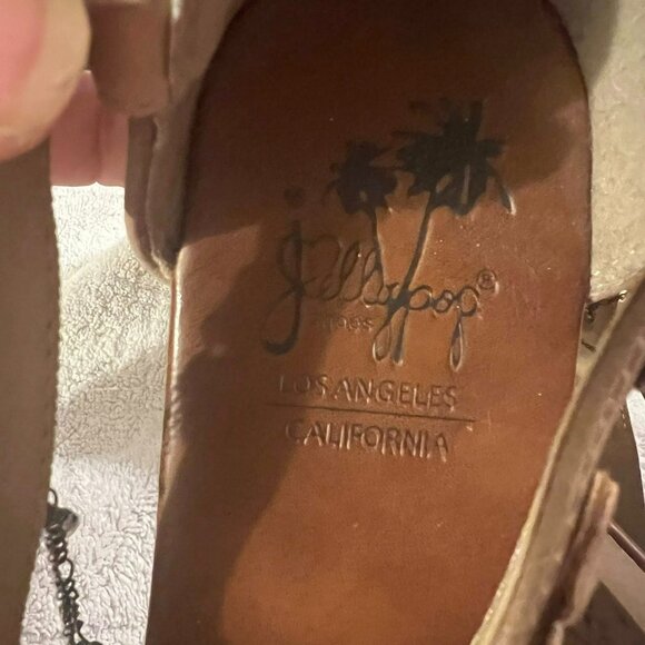 Size 11 - Jellypop - Tan Gladiator-like Sandals - Picture 2 of 8